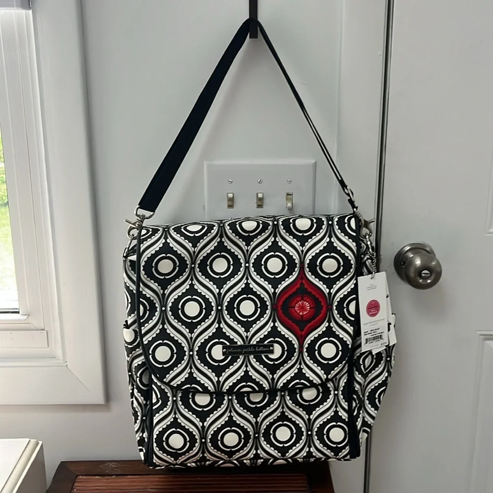 Petunia Pickle Bottom Evening in Islington Boxy Backpack/Diaper Bag,NWT